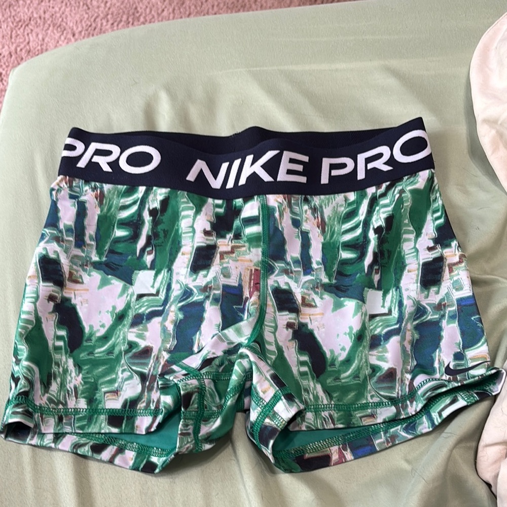 Nike Pro Green Camo Compression Shorts